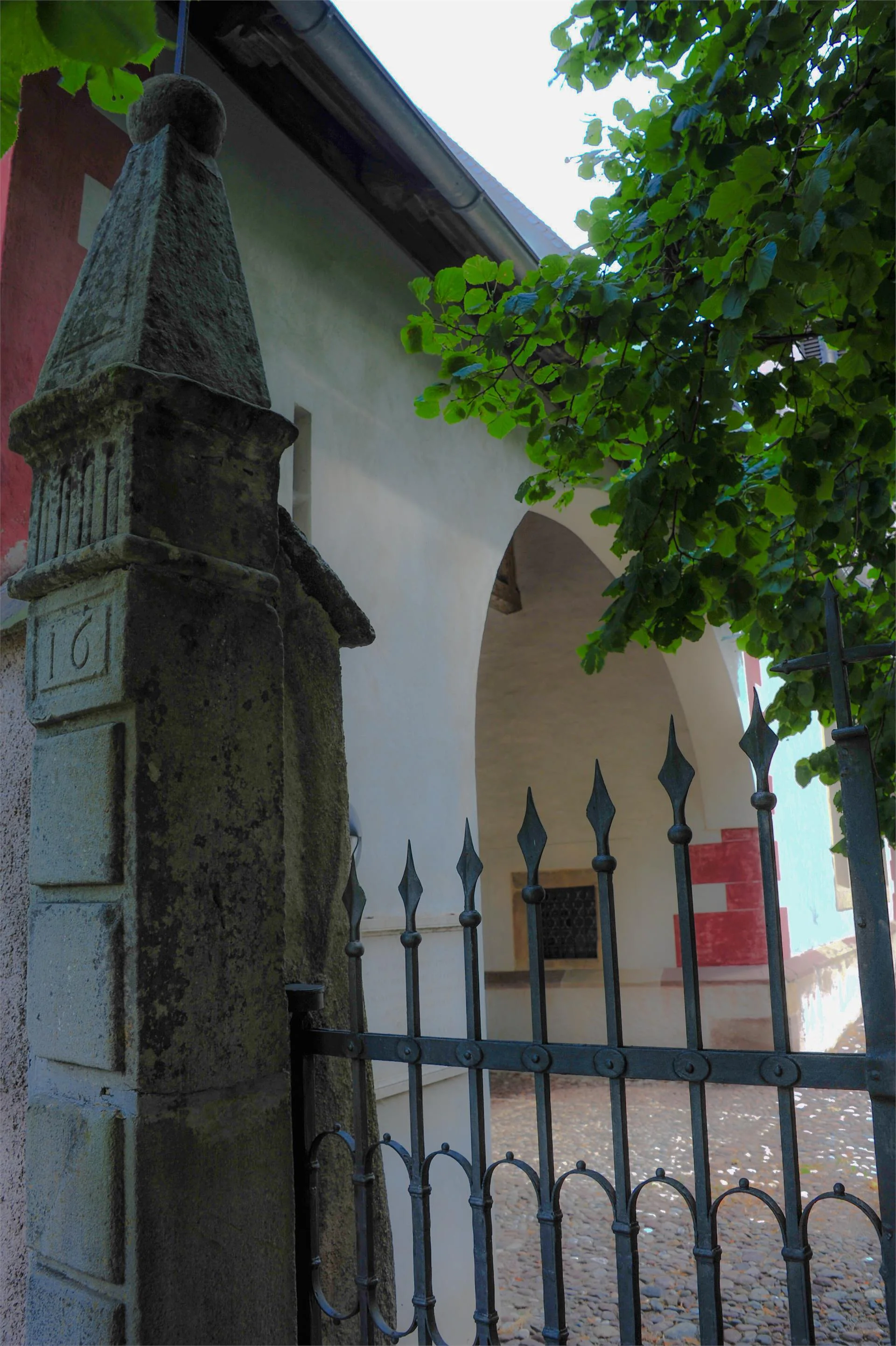 Chiesa a San Lugano Trodena 2 suedtirol.info