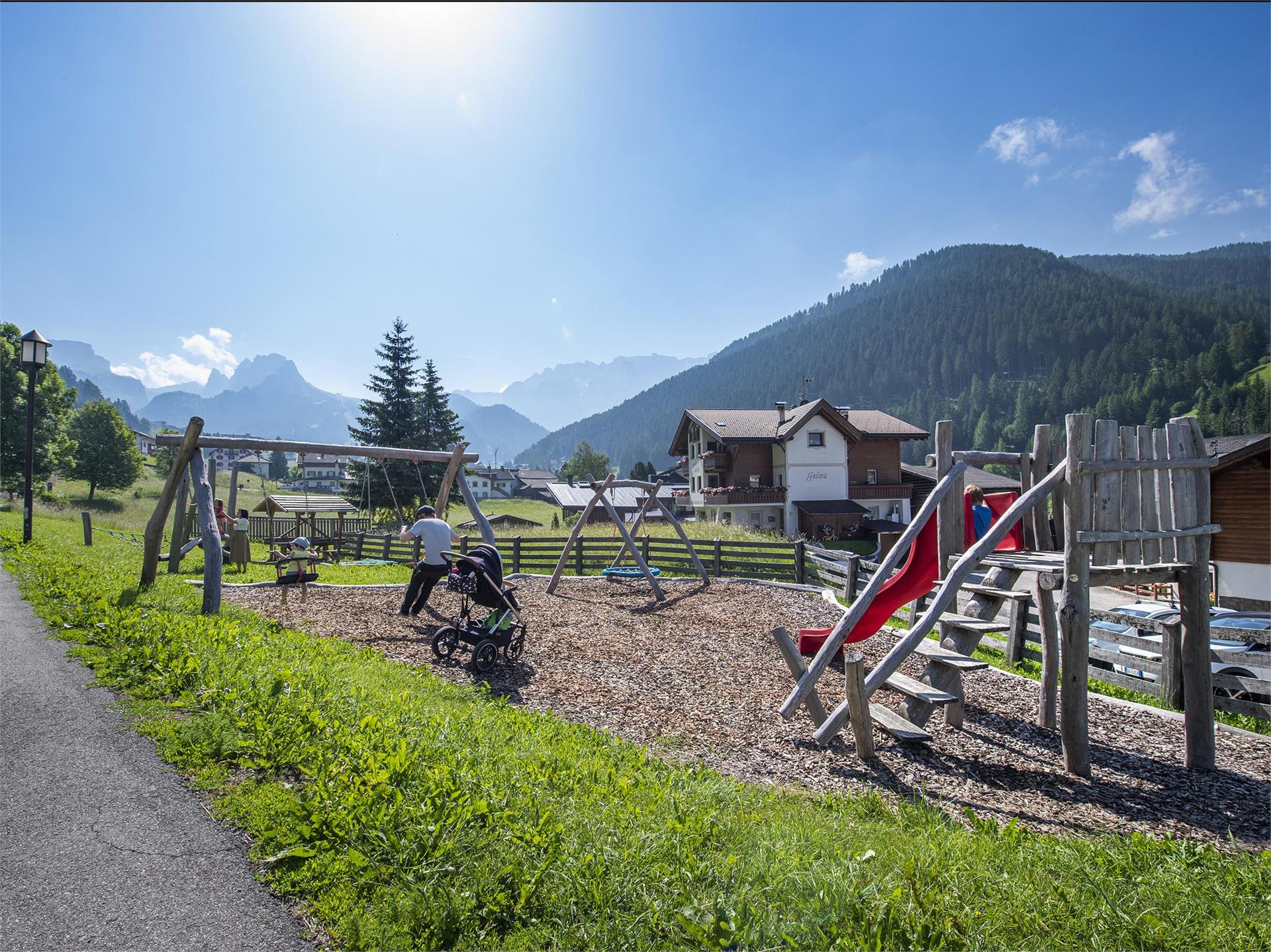 Children's Playground La Poza Sëlva/Selva 1 suedtirol.info