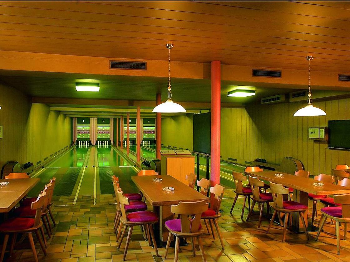Bowling + Bar - Hotel Elisabeth Chienes 1 suedtirol.info