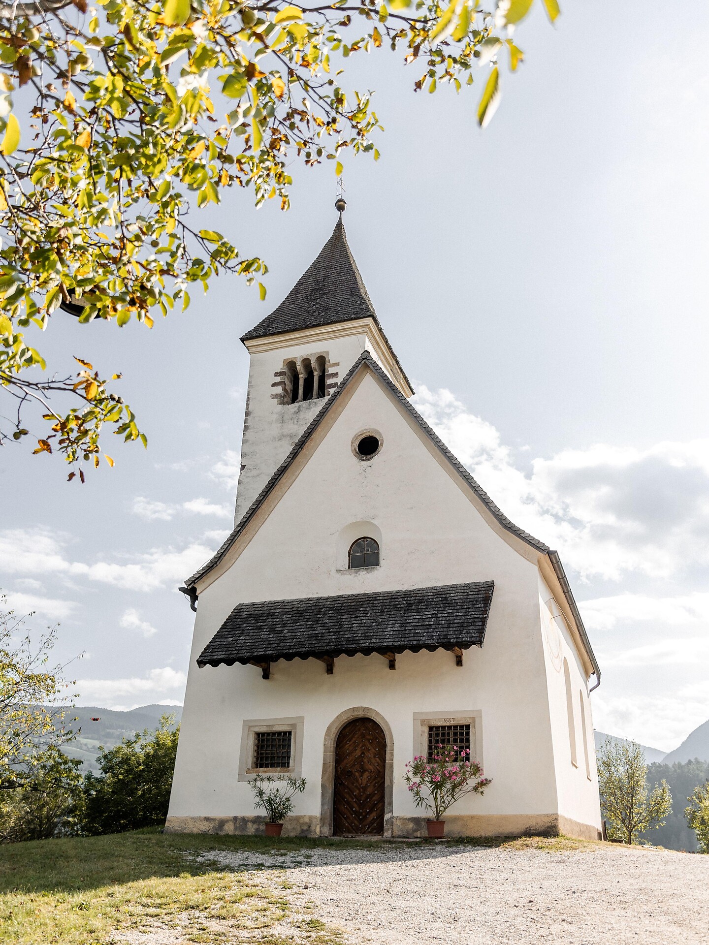 Kirche St. Magdalena in Tagusens Kastelruth 2 suedtirol.info