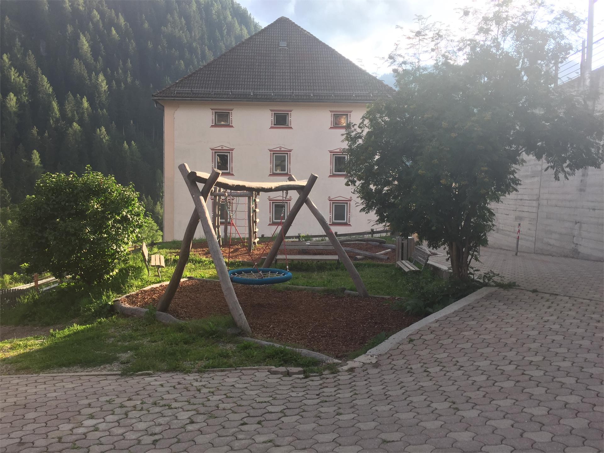 Children's playground church - Near the church S.Crestina Gherdëina/Santa Cristina Val Gardana 1 suedtirol.info
