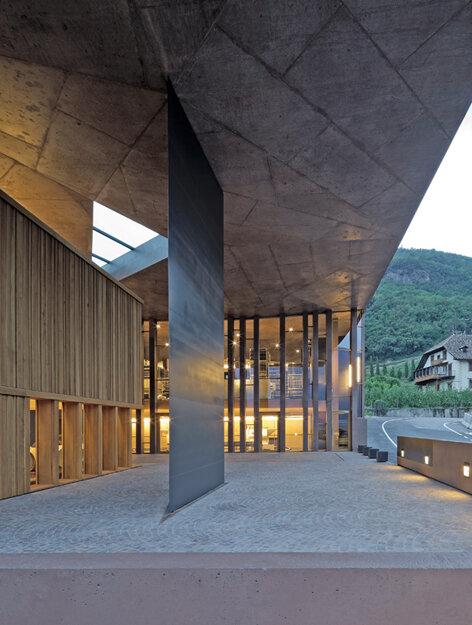 Nals Margreid Winery Nals/Nalles 4 suedtirol.info