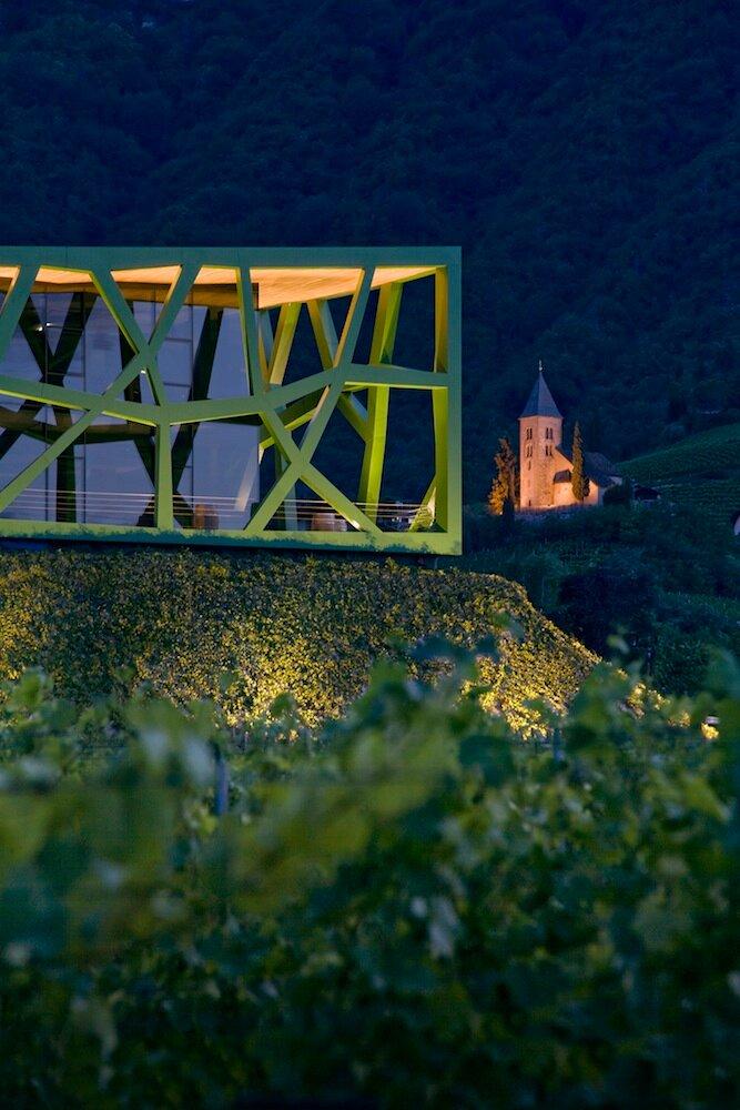 Cantina Termeno Termeno sulla Strada del Vino 1 suedtirol.info