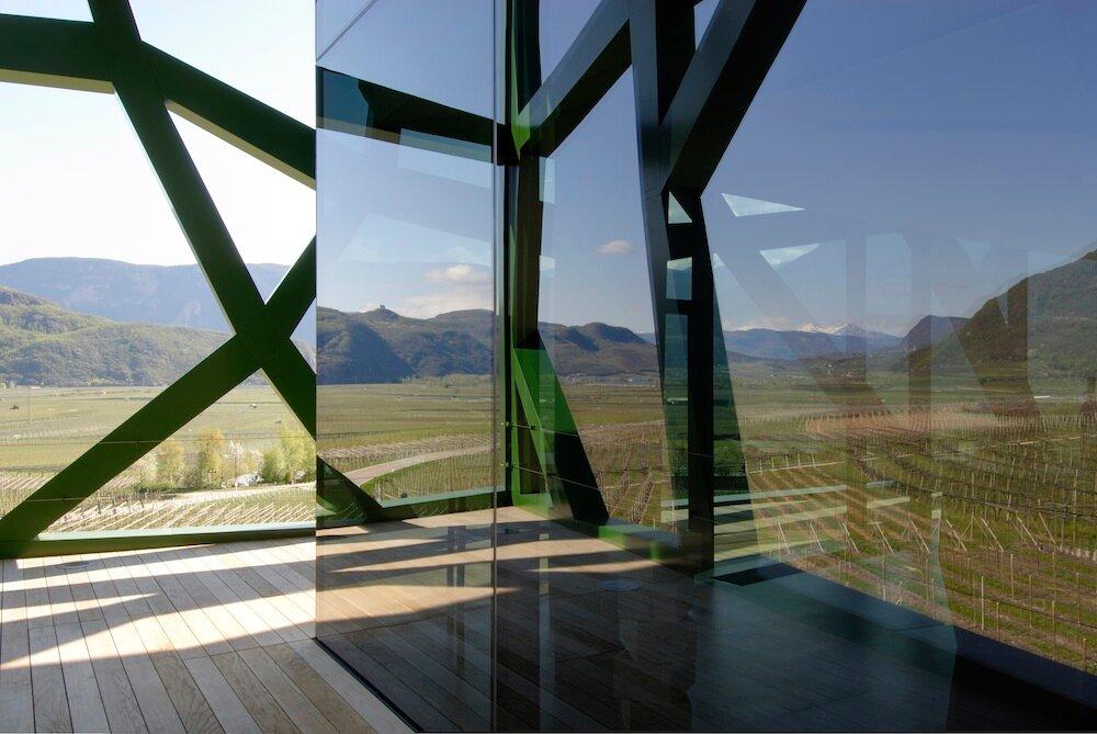 Cantina Termeno Termeno sulla Strada del Vino 3 suedtirol.info