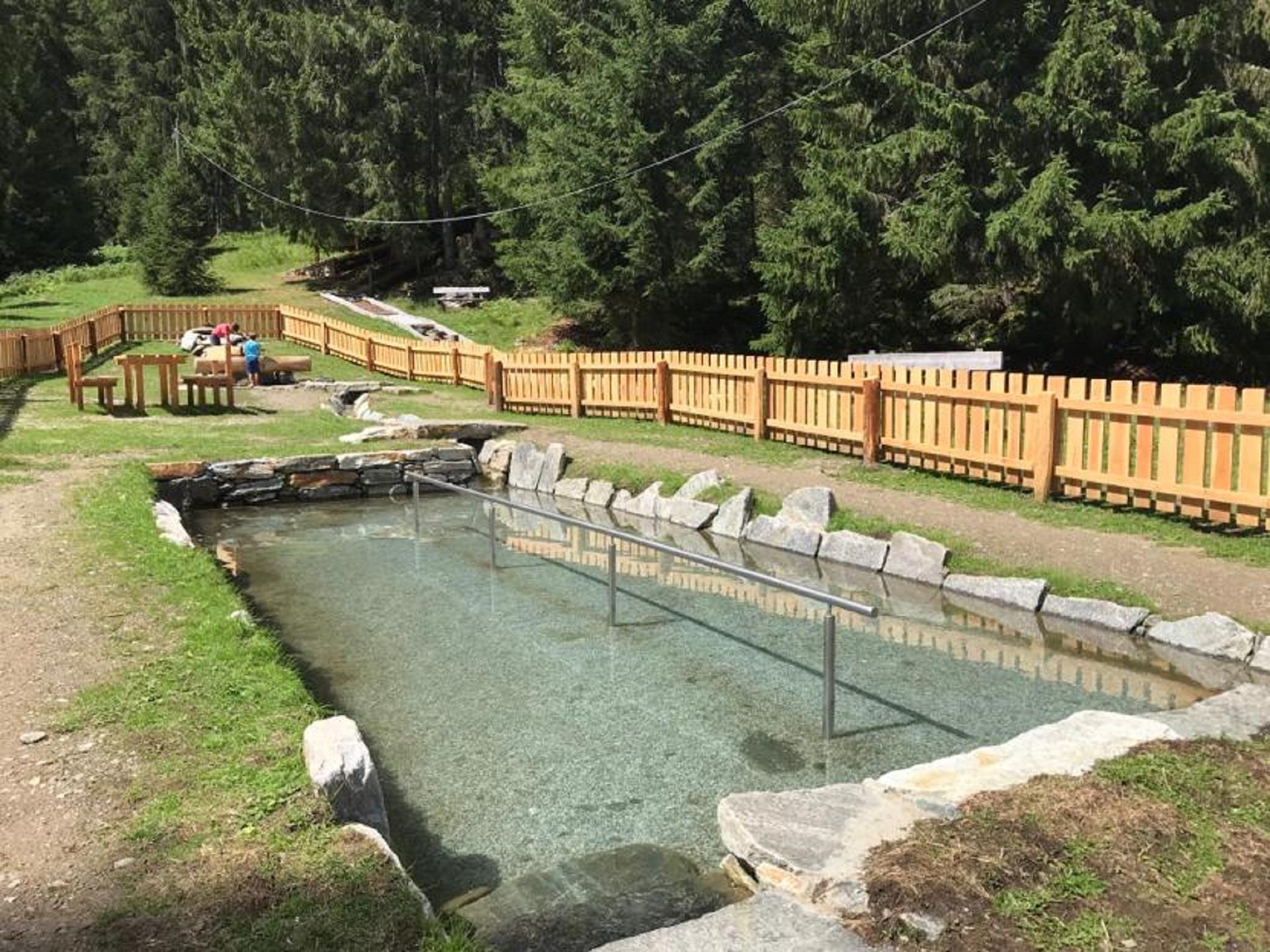 Zona Kneipp Racines Racines 3 suedtirol.info