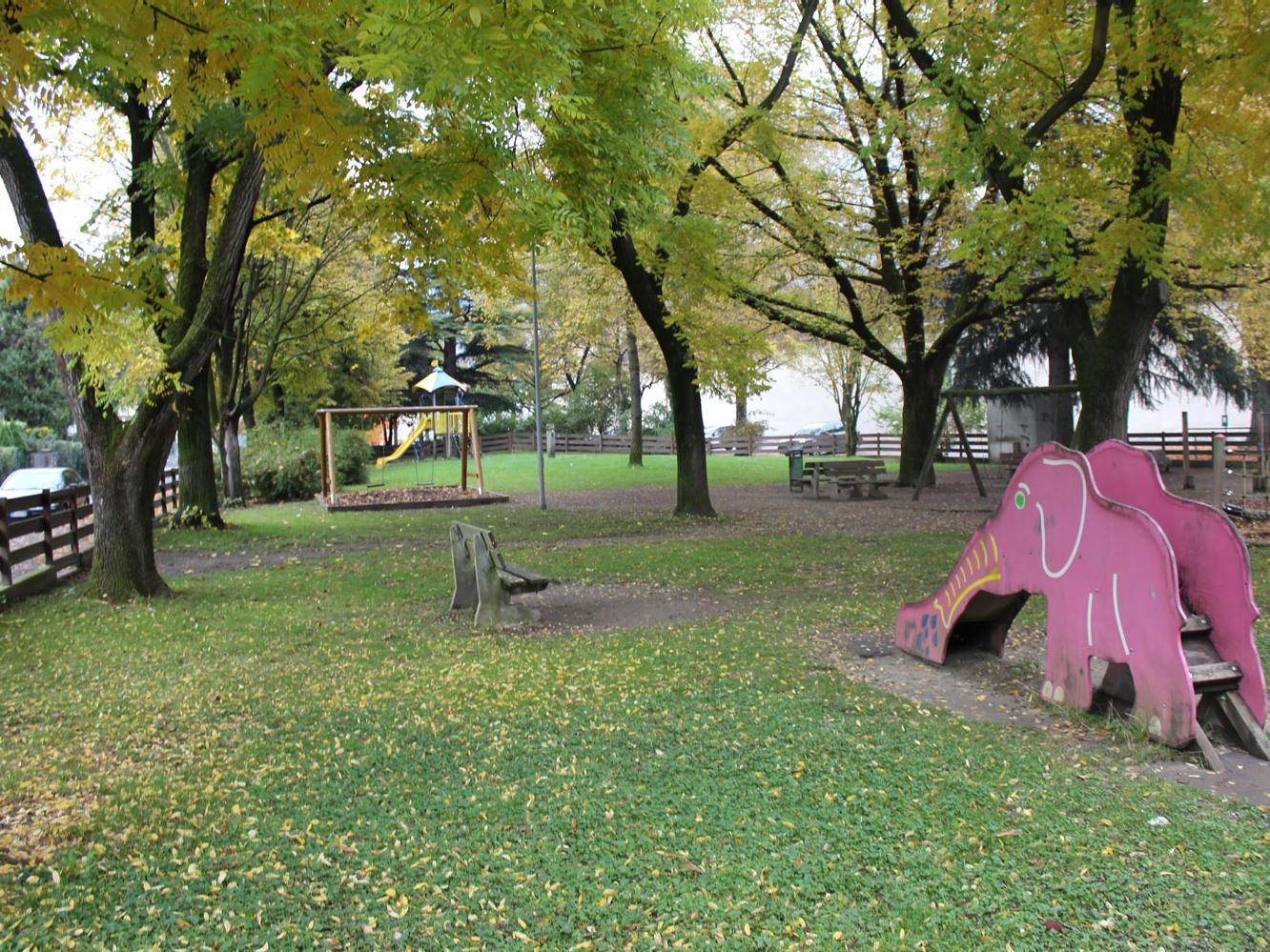 Parco giochi via Marconi Bressanone 4 suedtirol.info