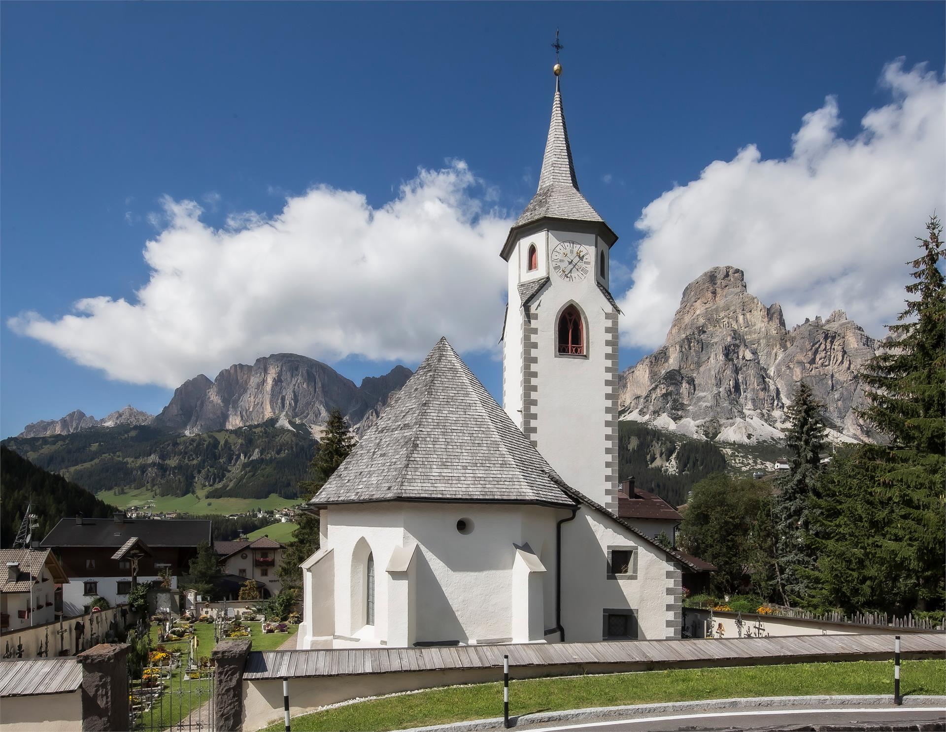 Church of Santa Caterina/Heilige Katharina Corvara 3 suedtirol.info