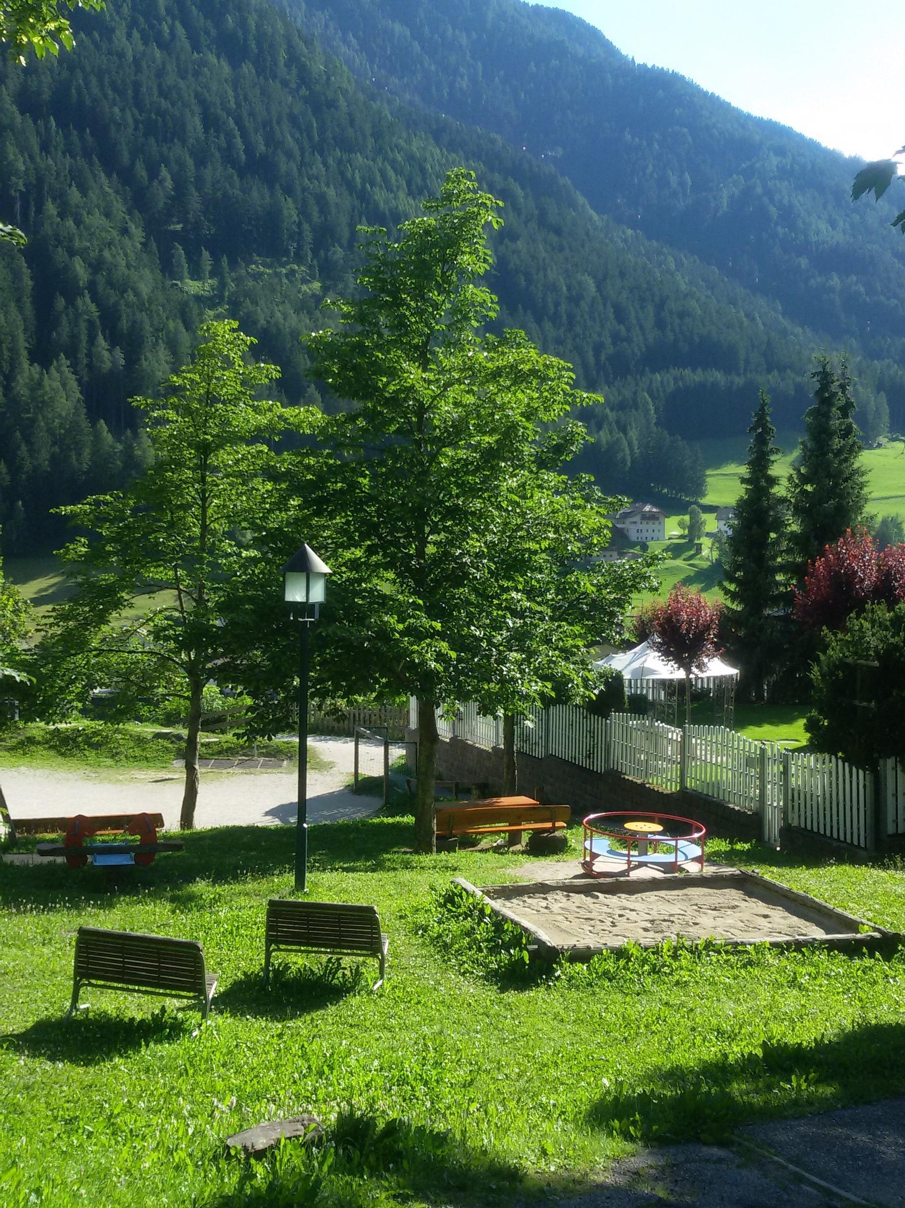 Playground Str. Grohmann Urtijëi/Ortisei 3 suedtirol.info