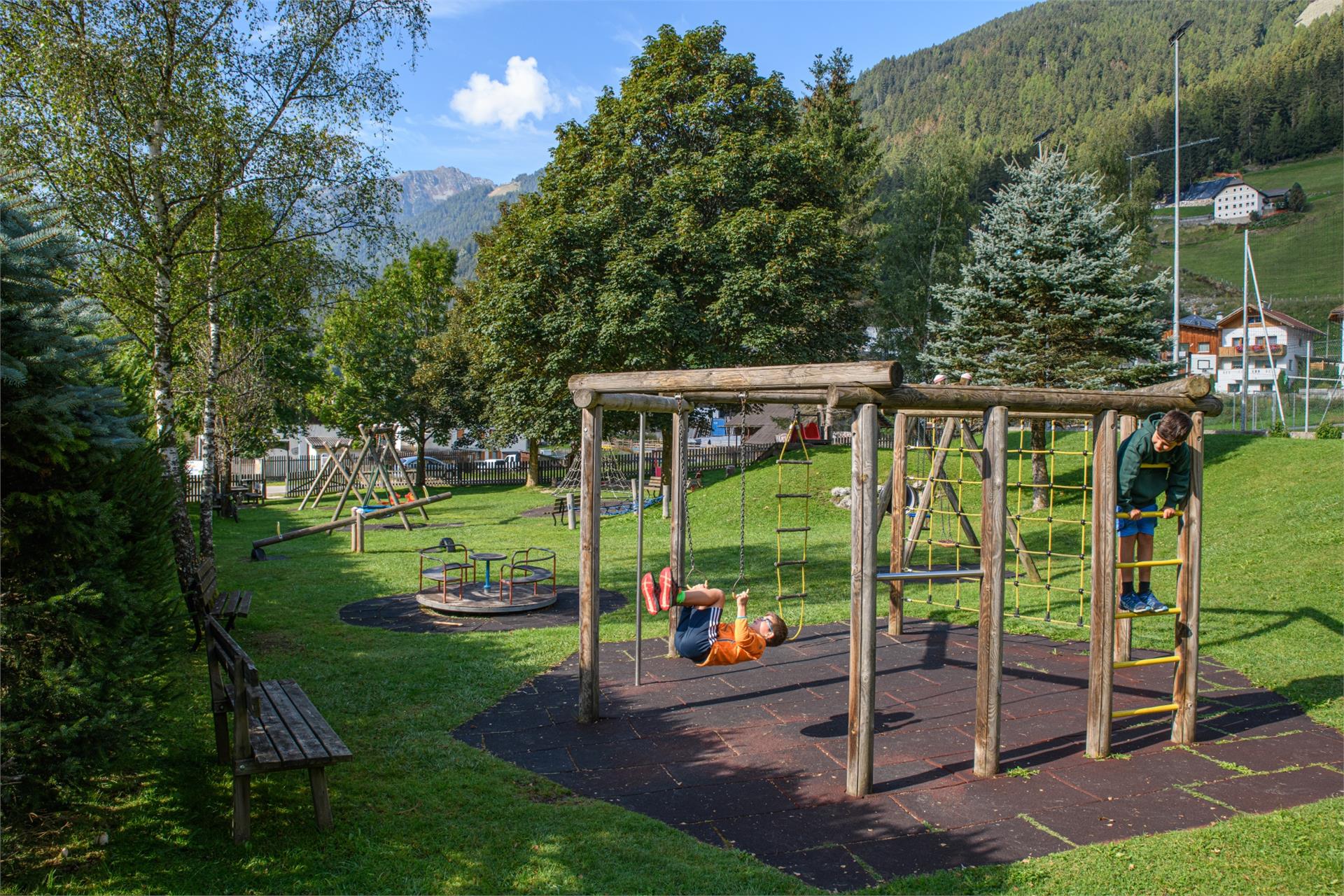 Kinderspielplatz Antholz Mittertal Rasen-Antholz 1 suedtirol.info