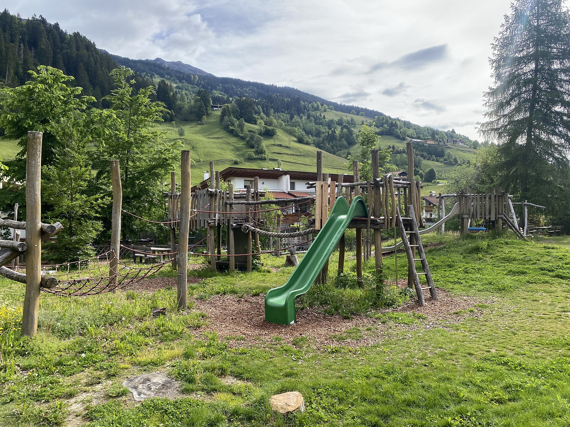 Children's Playground Mareit/Mareta
