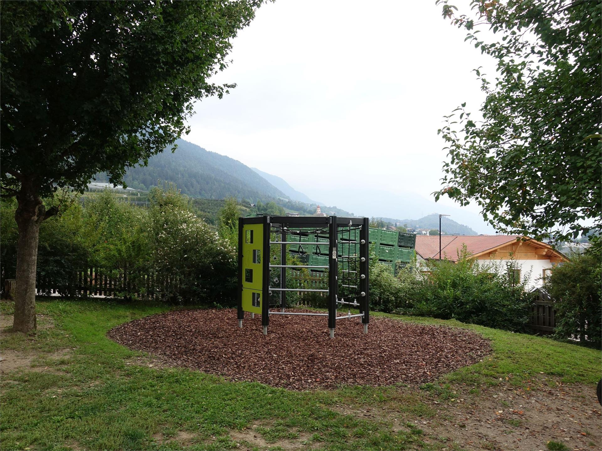 Kinderspielplatz Prissian - Dorf Tisens 8 suedtirol.info