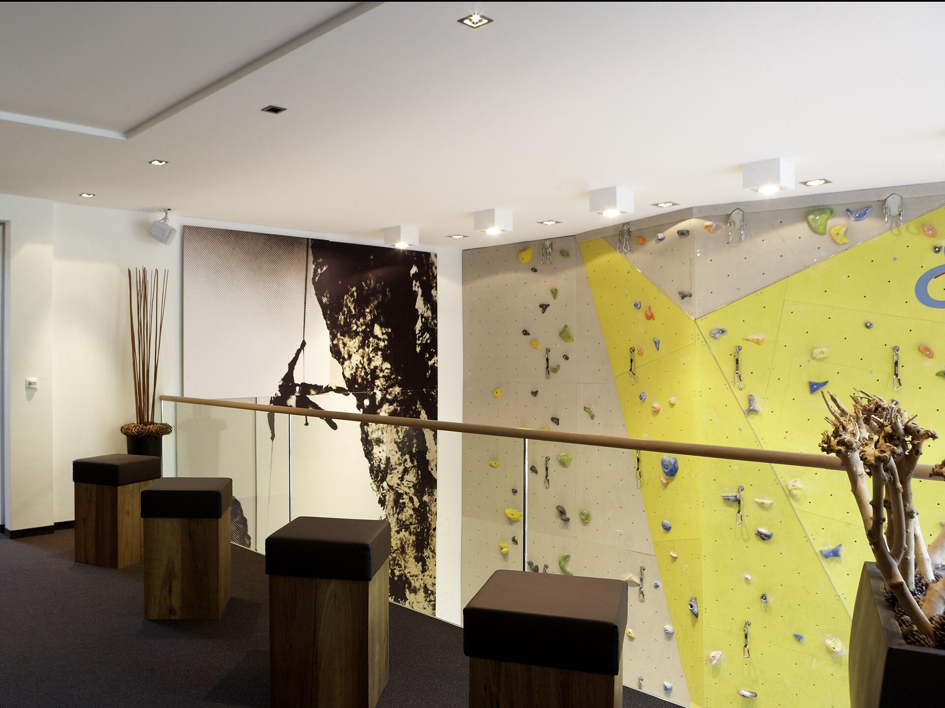 Kletterwand und Boulder Indoor Badia 3 suedtirol.info