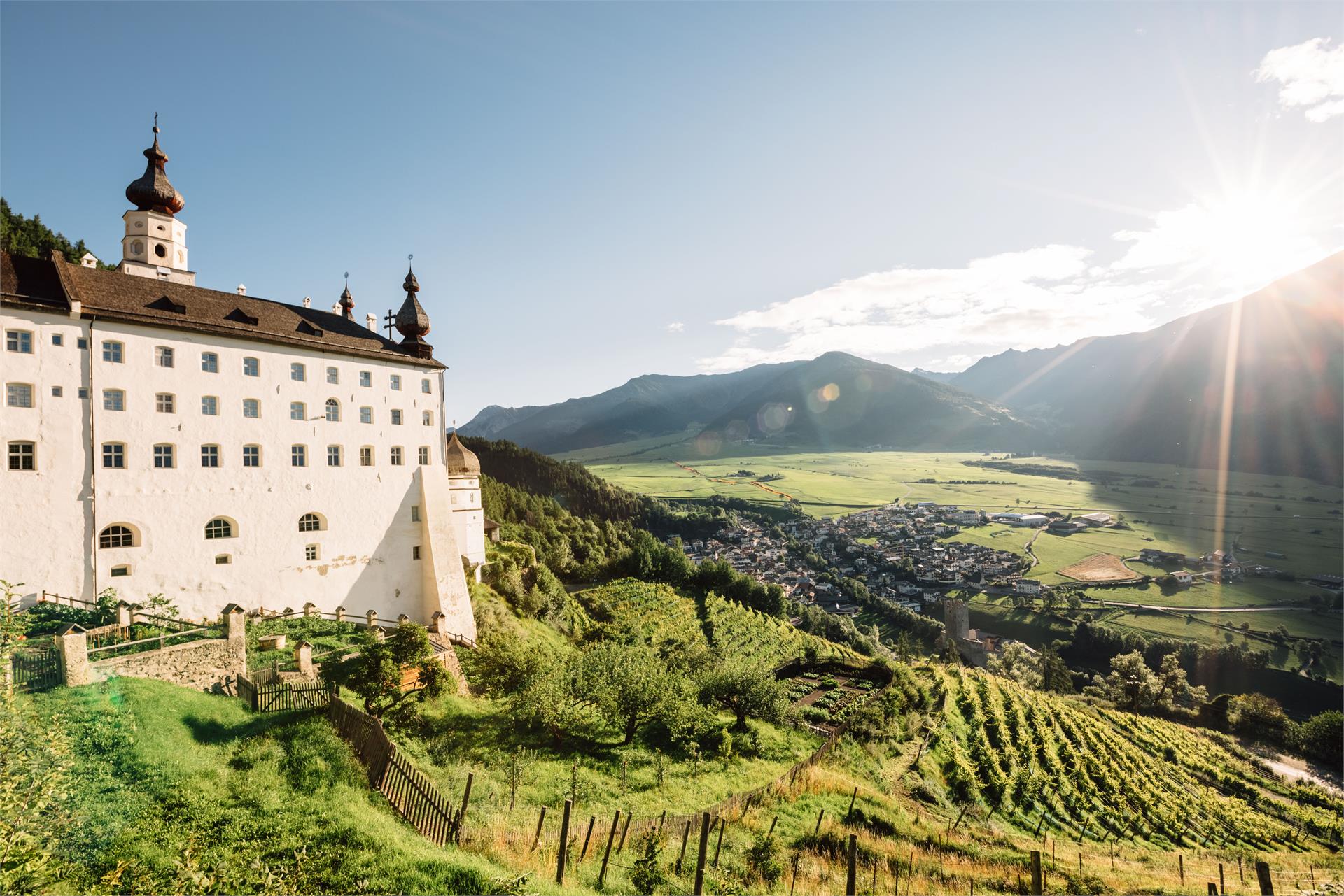 Abbazia di Monte Maria Malles 4 suedtirol.info