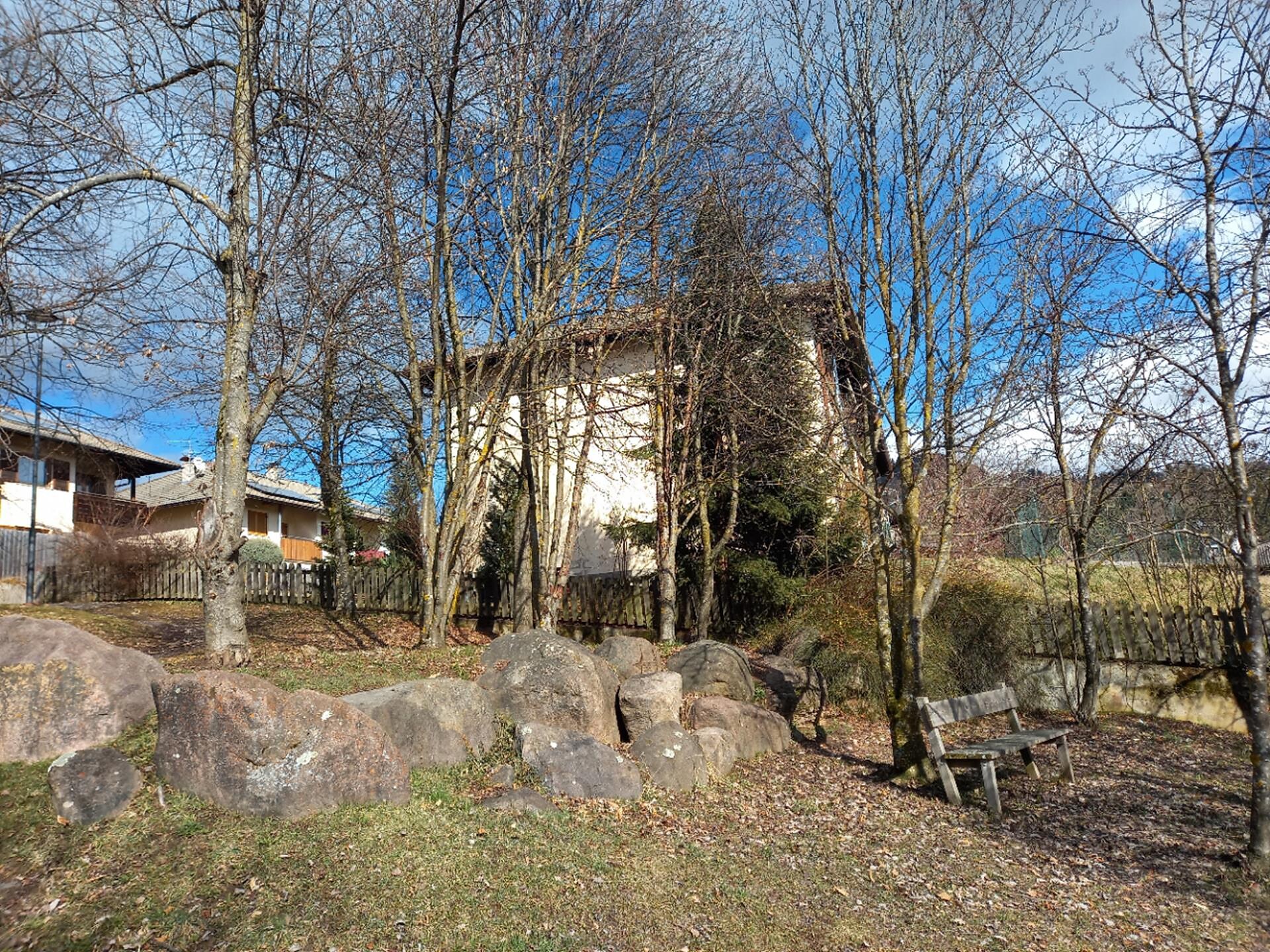 Parco giochi nella zona residenziale - Aldino Aldino 3 suedtirol.info