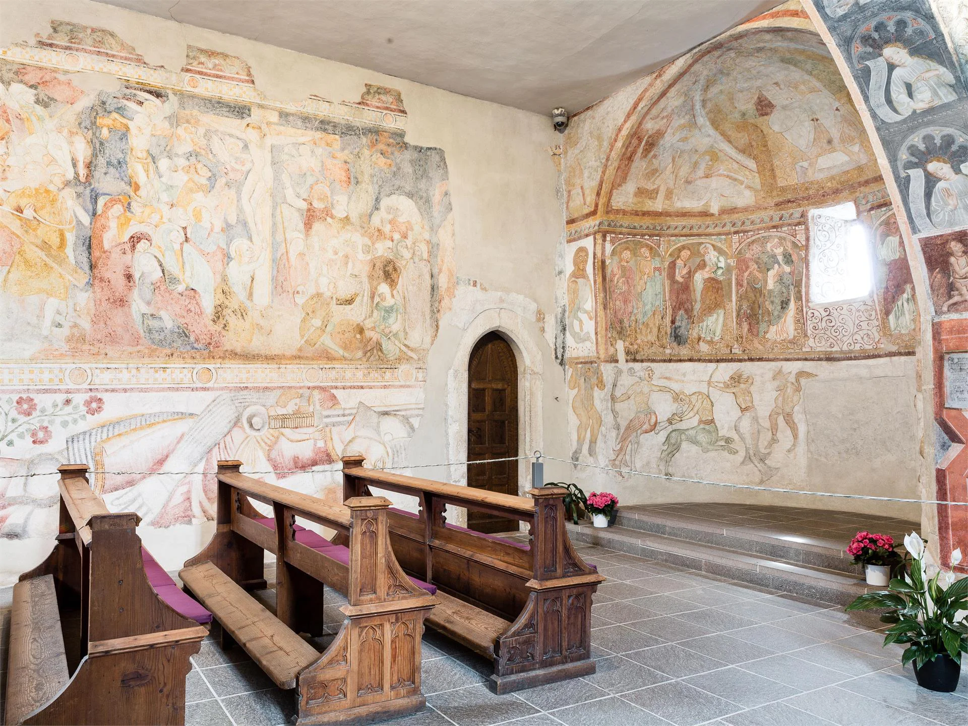 Kirche St. Jakob in Kastelaz Tramin an der Weinstraße 3 suedtirol.info