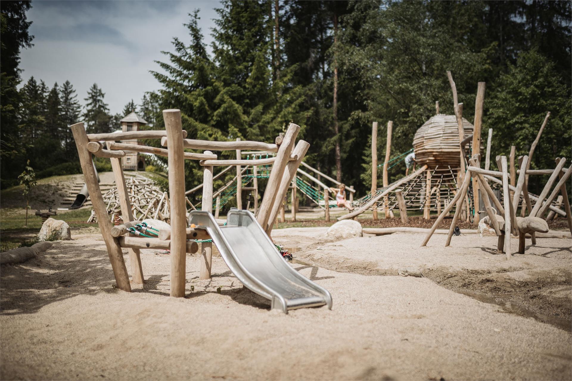 parco giochi "Kurpark" Villabassa 1 suedtirol.info