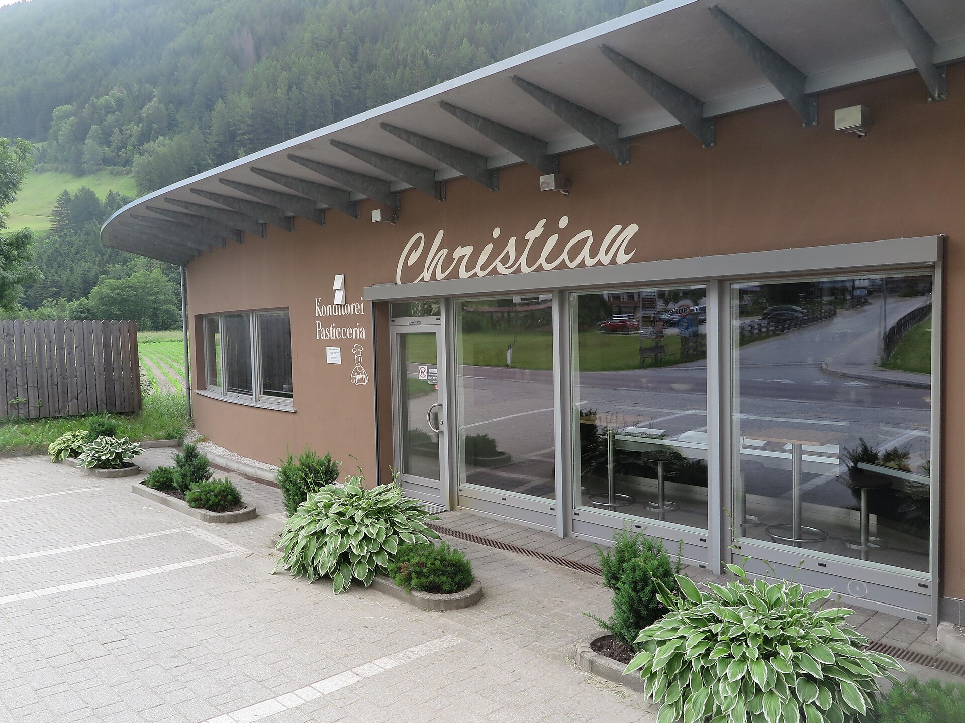 Bakery shop Christian