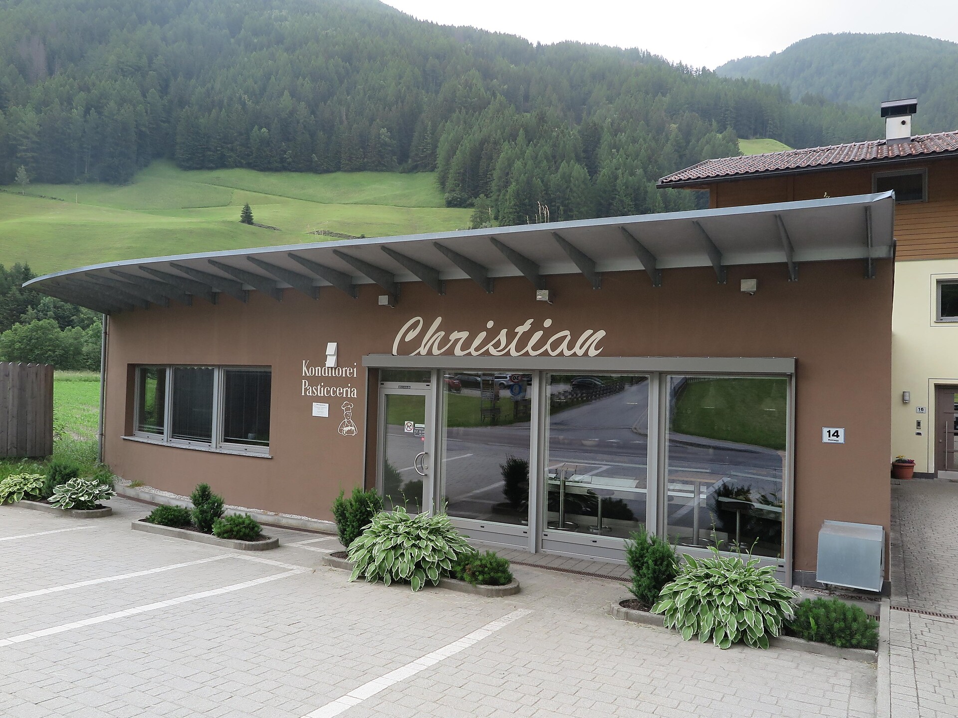 Bakery shop Christian