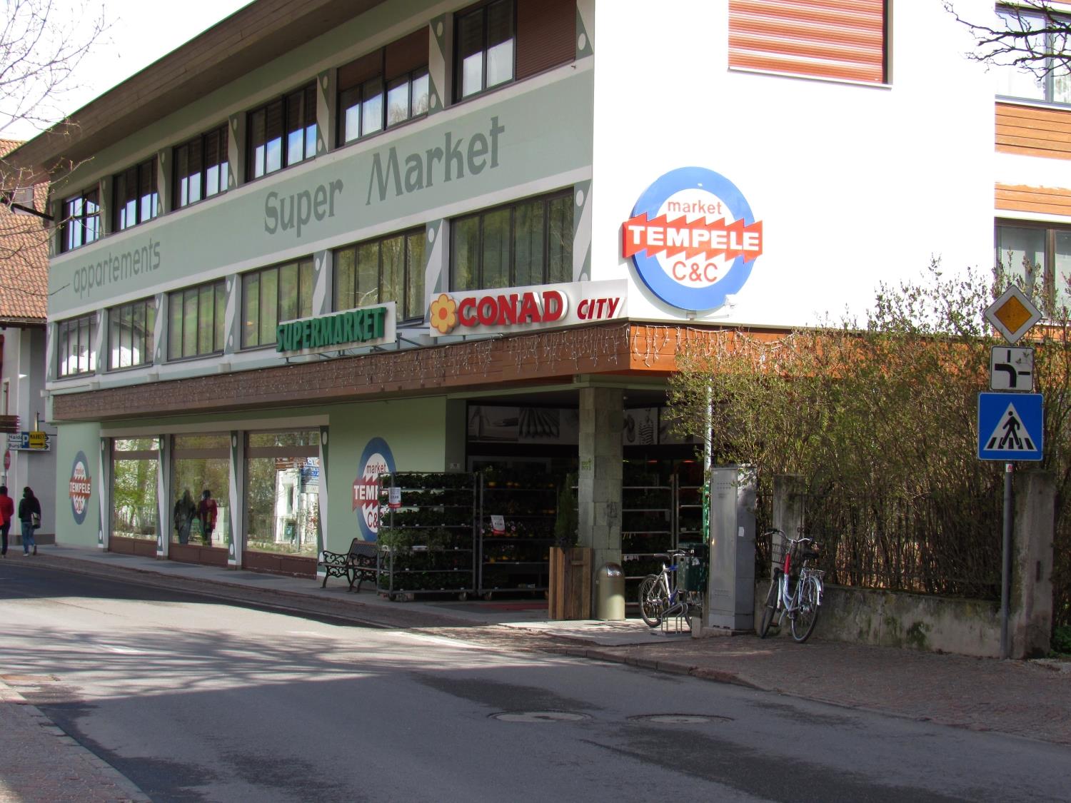 Supermercato Tempele San Candido 1 suedtirol.info