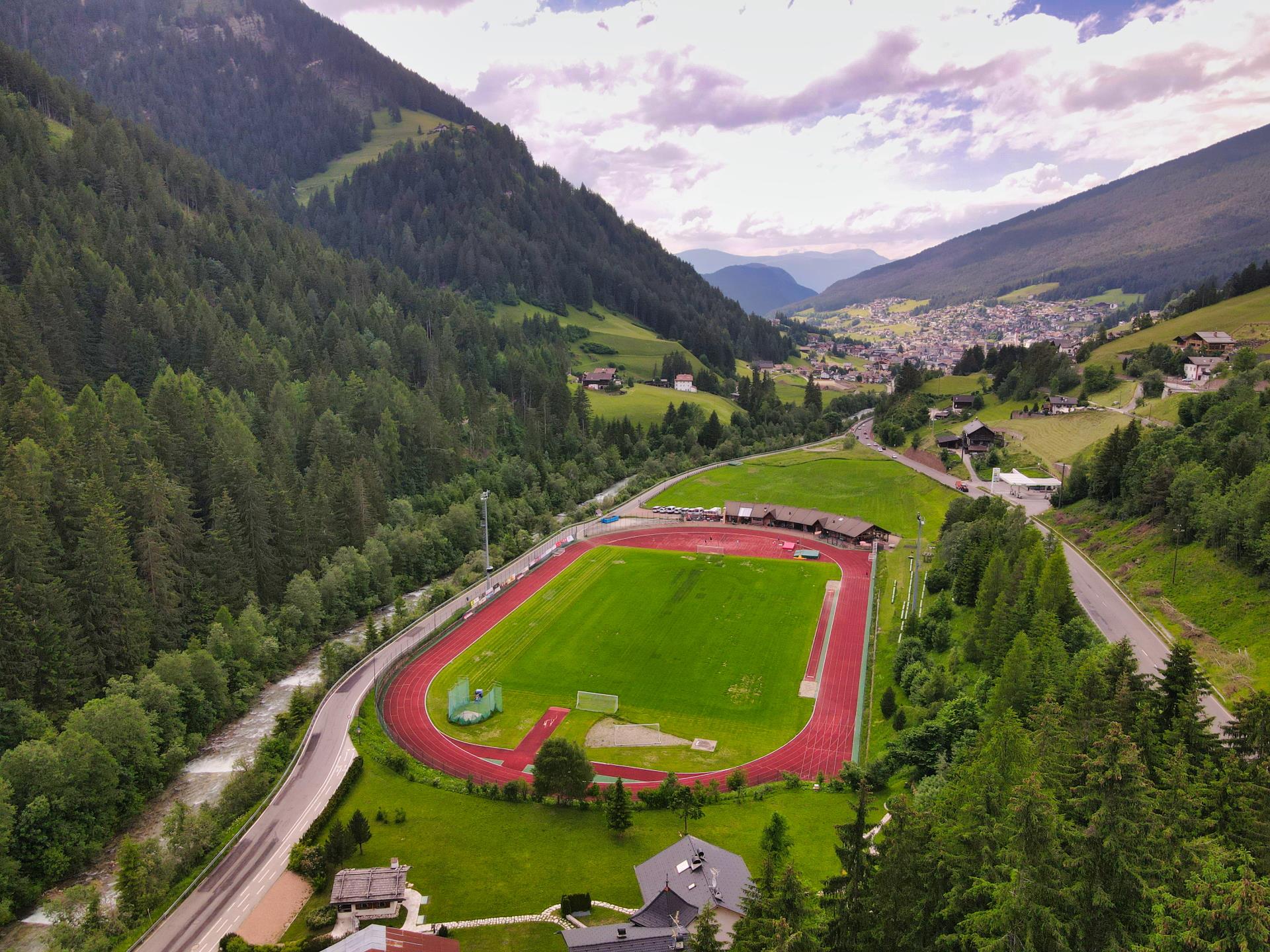 Athletics - Sports Grounds Mulin da Coi S.Crestina Gherdëina/Santa Cristina Val Gardana 1 suedtirol.info