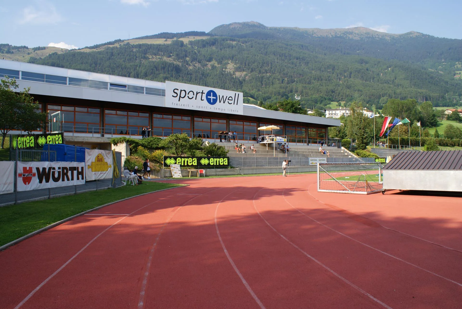 Athletics at the sport and health centre Sportwell  3 suedtirol.info