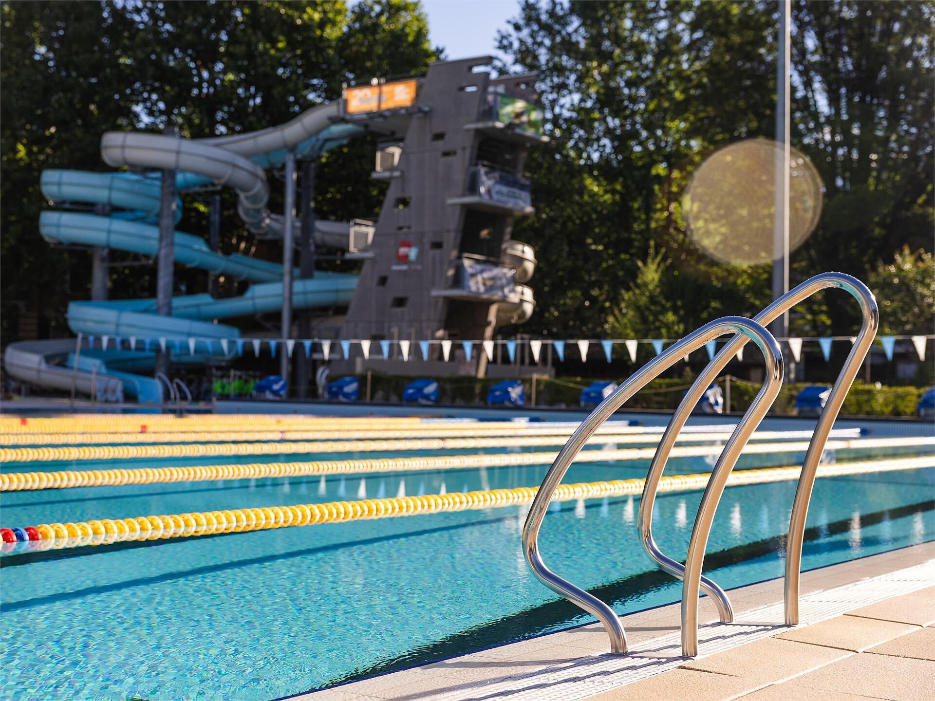 The Lido Merano public outdoor swimming pool Meran/Merano 1 suedtirol.info