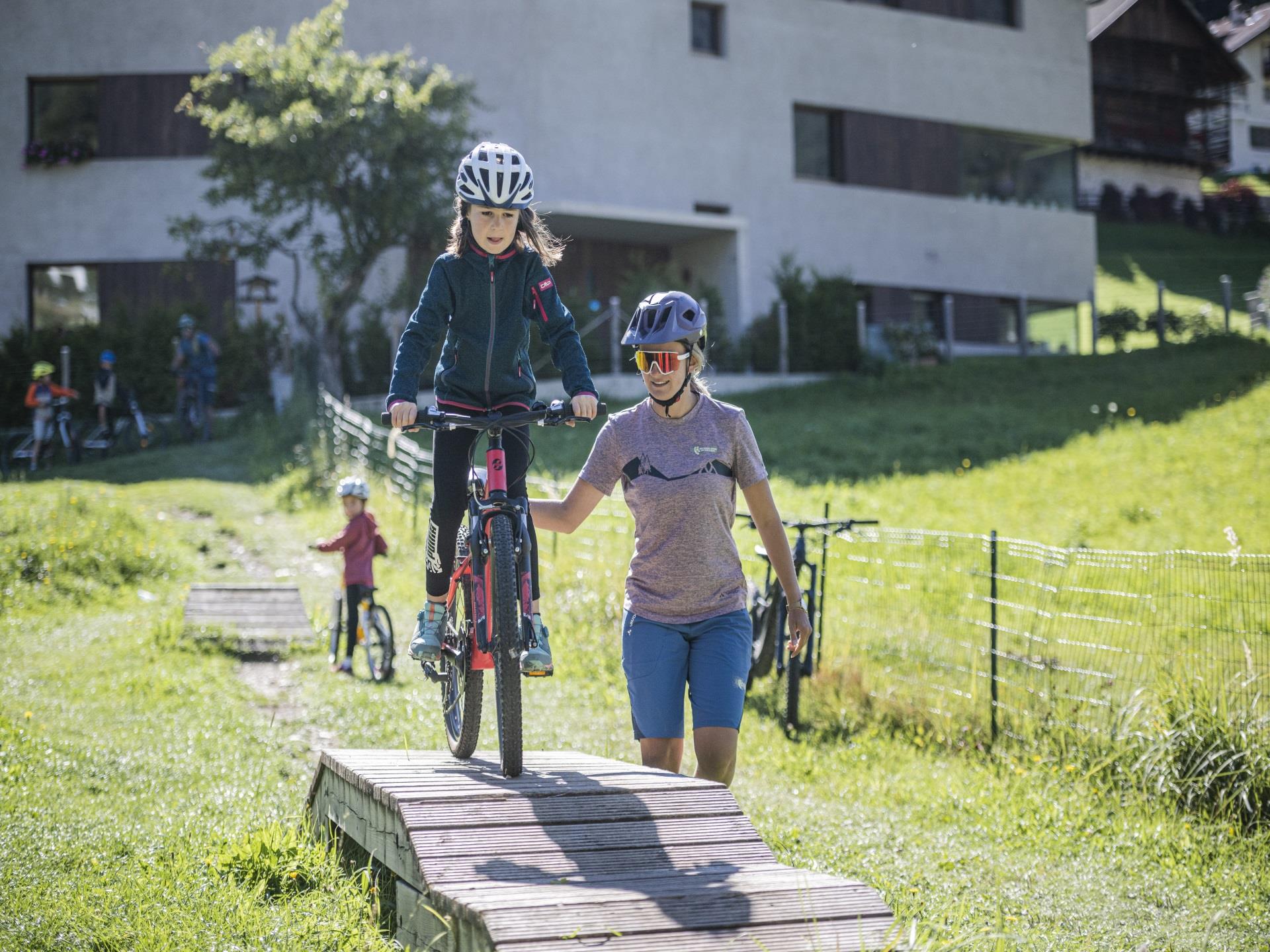 MTB School & Rental Ortisei Urtijëi/Ortisei 18 suedtirol.info