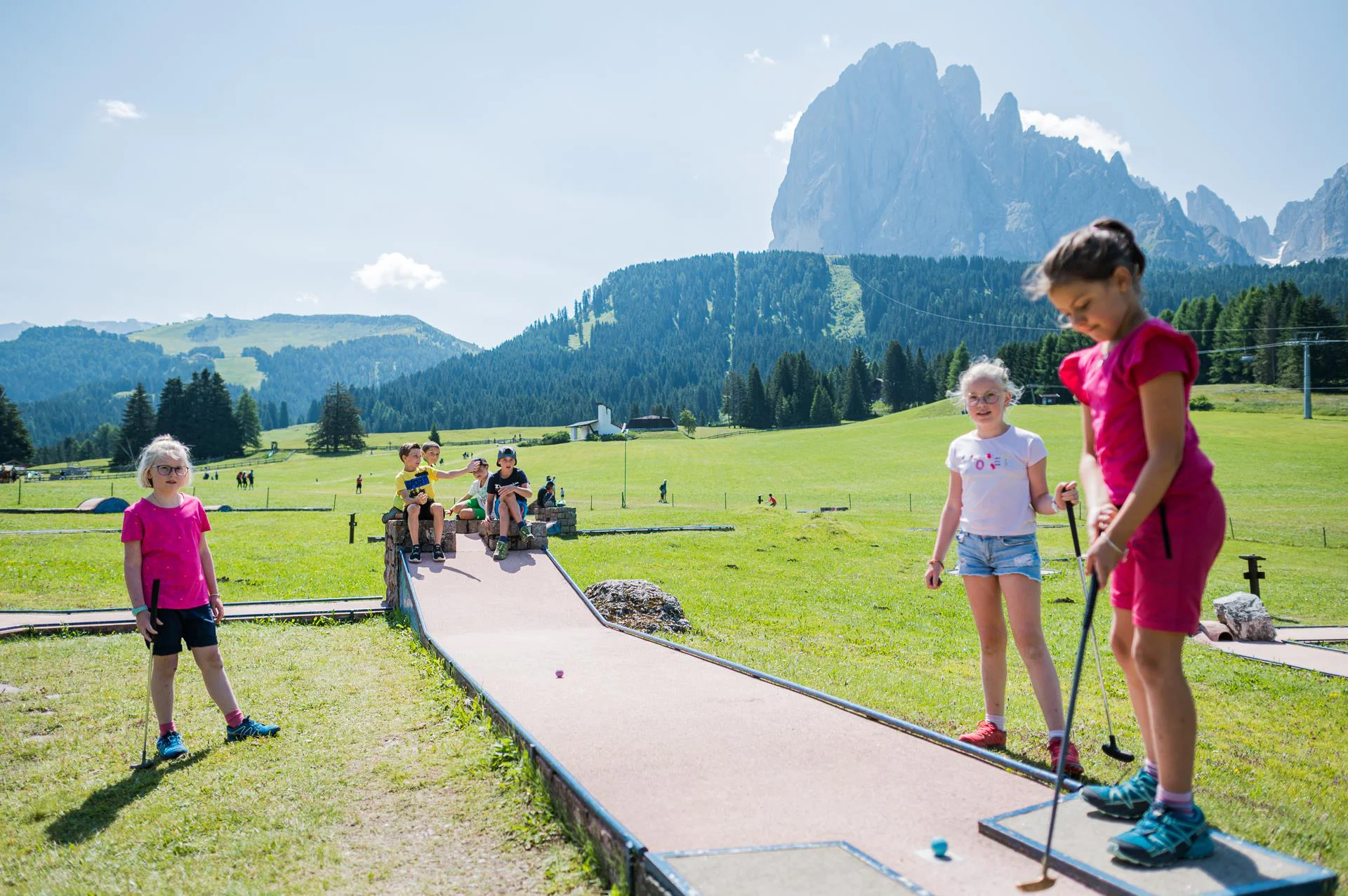 Minigolf Santa Cristina Val Gardena 1 suedtirol.info
