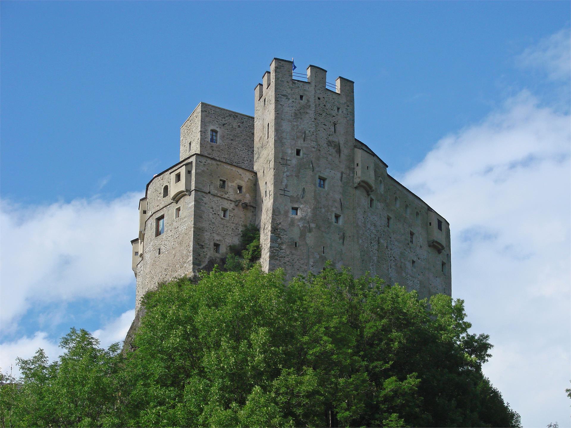 Castle Michelsburg St.Lorenzen/San Lorenzo di Sebato 4 suedtirol.info