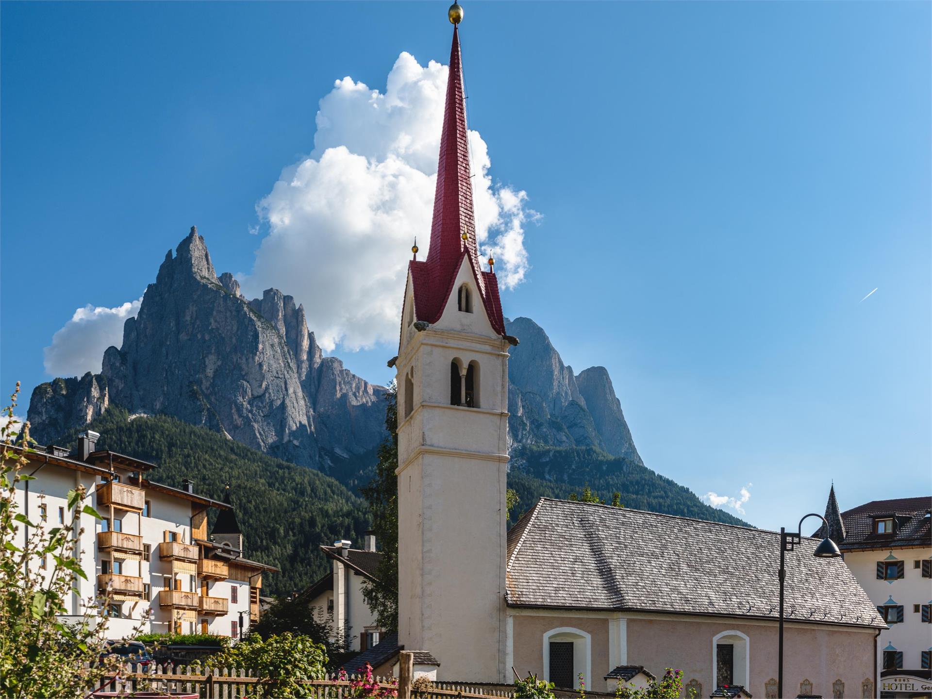 Maria-Hilf-Kirche Kastelruth 1 suedtirol.info