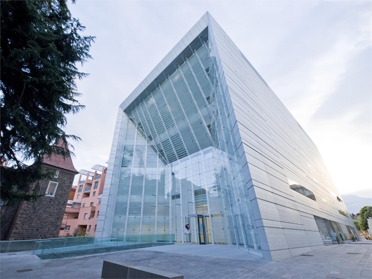 Museion - Museum für moderne und zeitgenössische Kunst Bozen 2 suedtirol.info