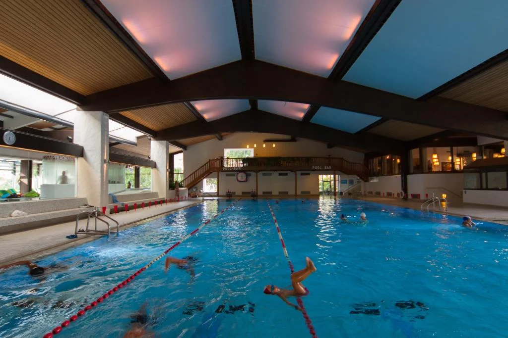 Mardolomit Swimming Pool & Sauna Urtijëi/Ortisei 3 suedtirol.info