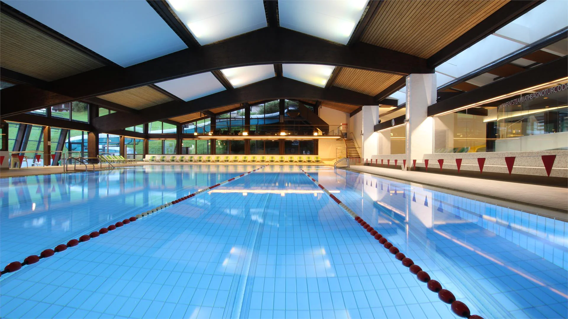 Mardolomit Swimming Pool & Sauna Urtijëi/Ortisei 1 suedtirol.info