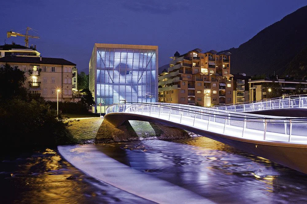 Museion con ponte Bolzano 1 suedtirol.info