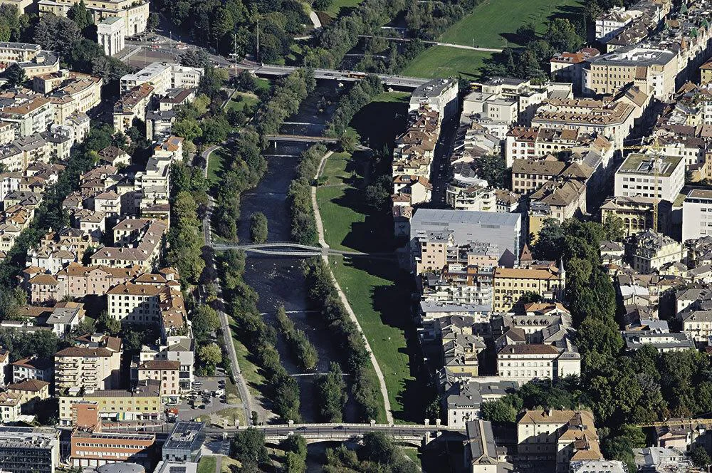 Museion con ponte Bolzano 2 suedtirol.info