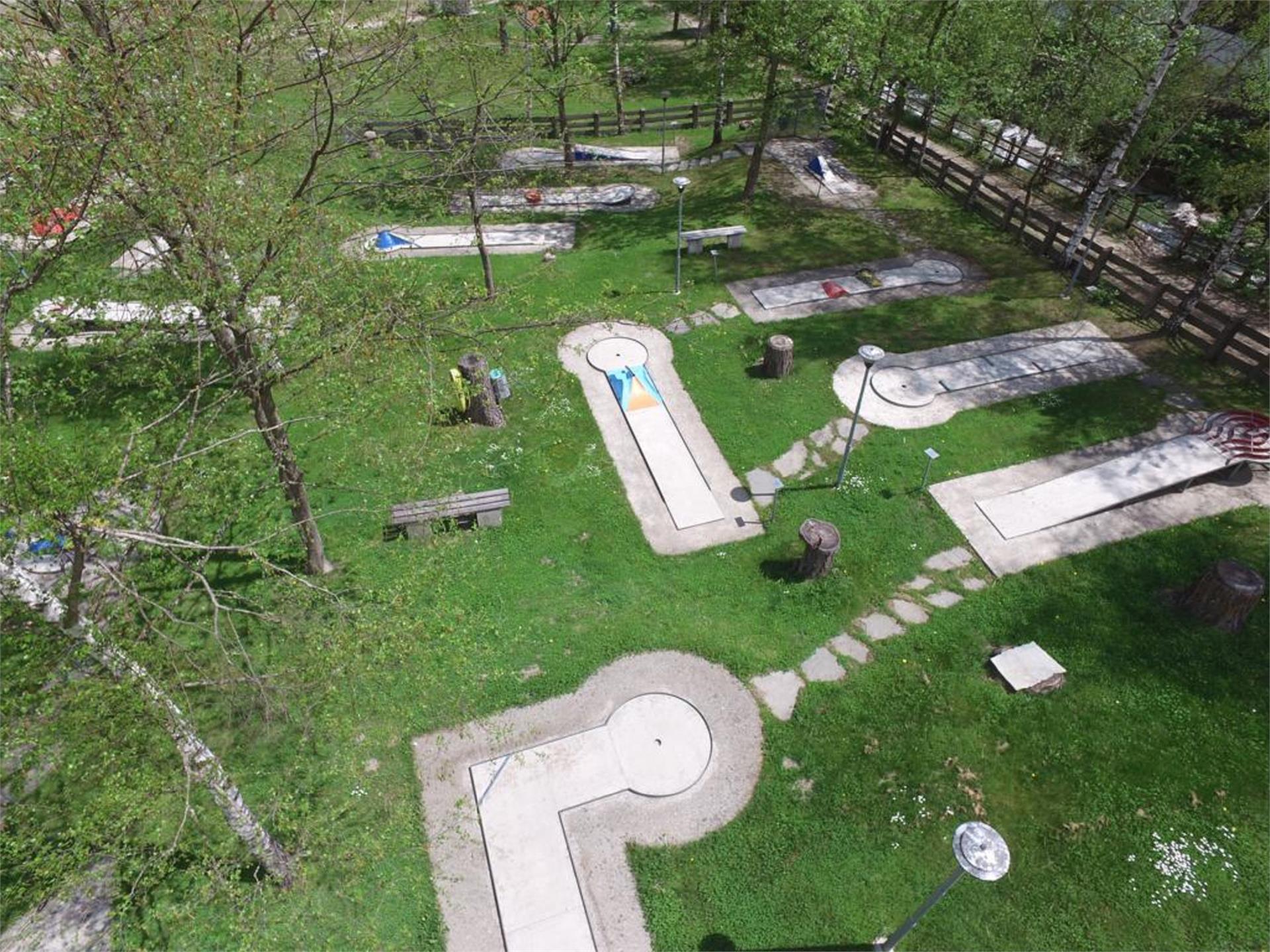 Minigolf Valle Aurina 1 suedtirol.info