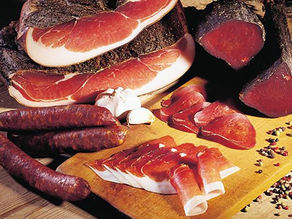 Butcher's shop Weissensteiner Bistro Ritten/Renon 1 suedtirol.info