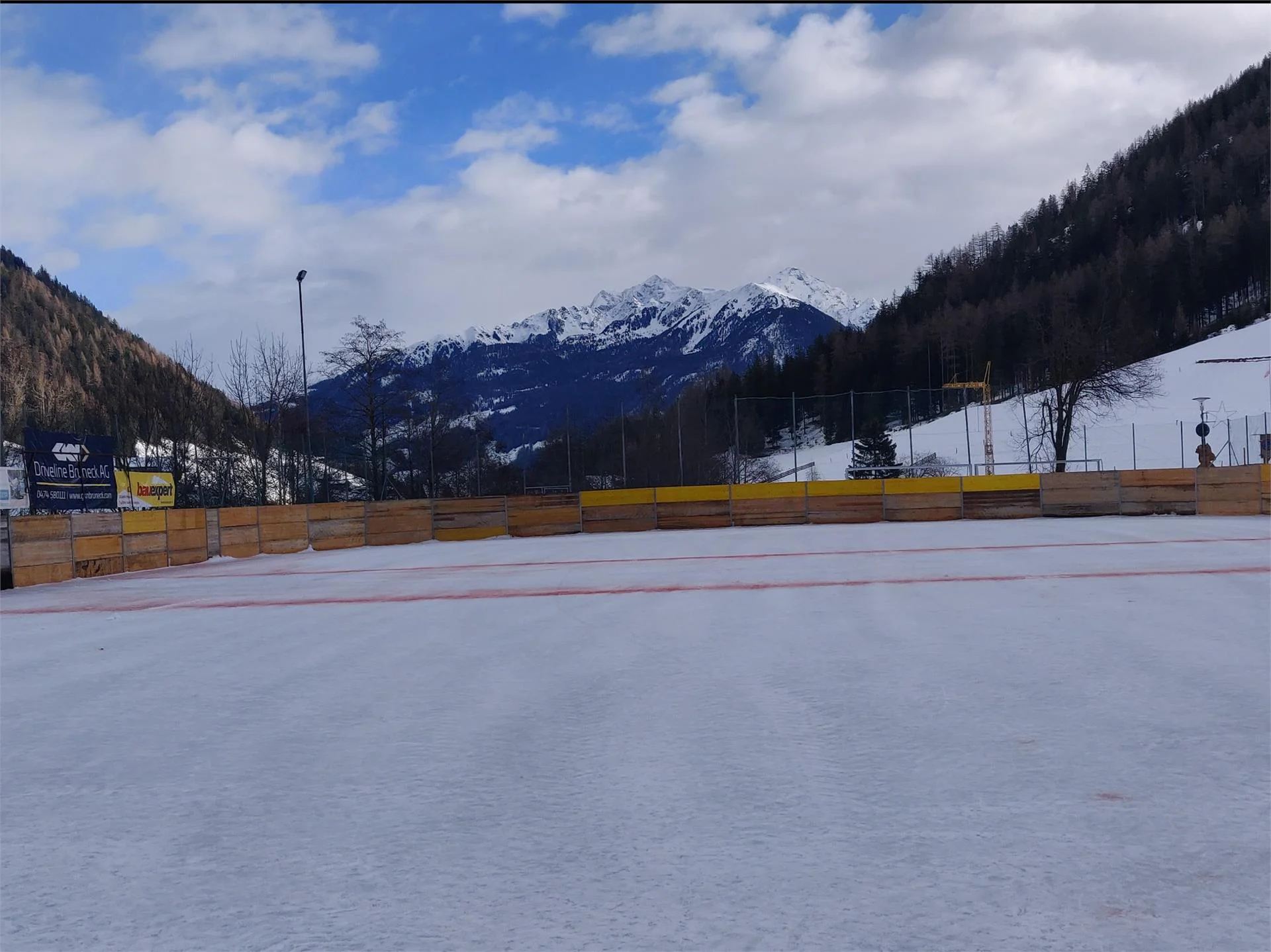 Nature ice rink Weißenbach/Rio Bianco Mühlwald/Selva dei Molini 1 suedtirol.info