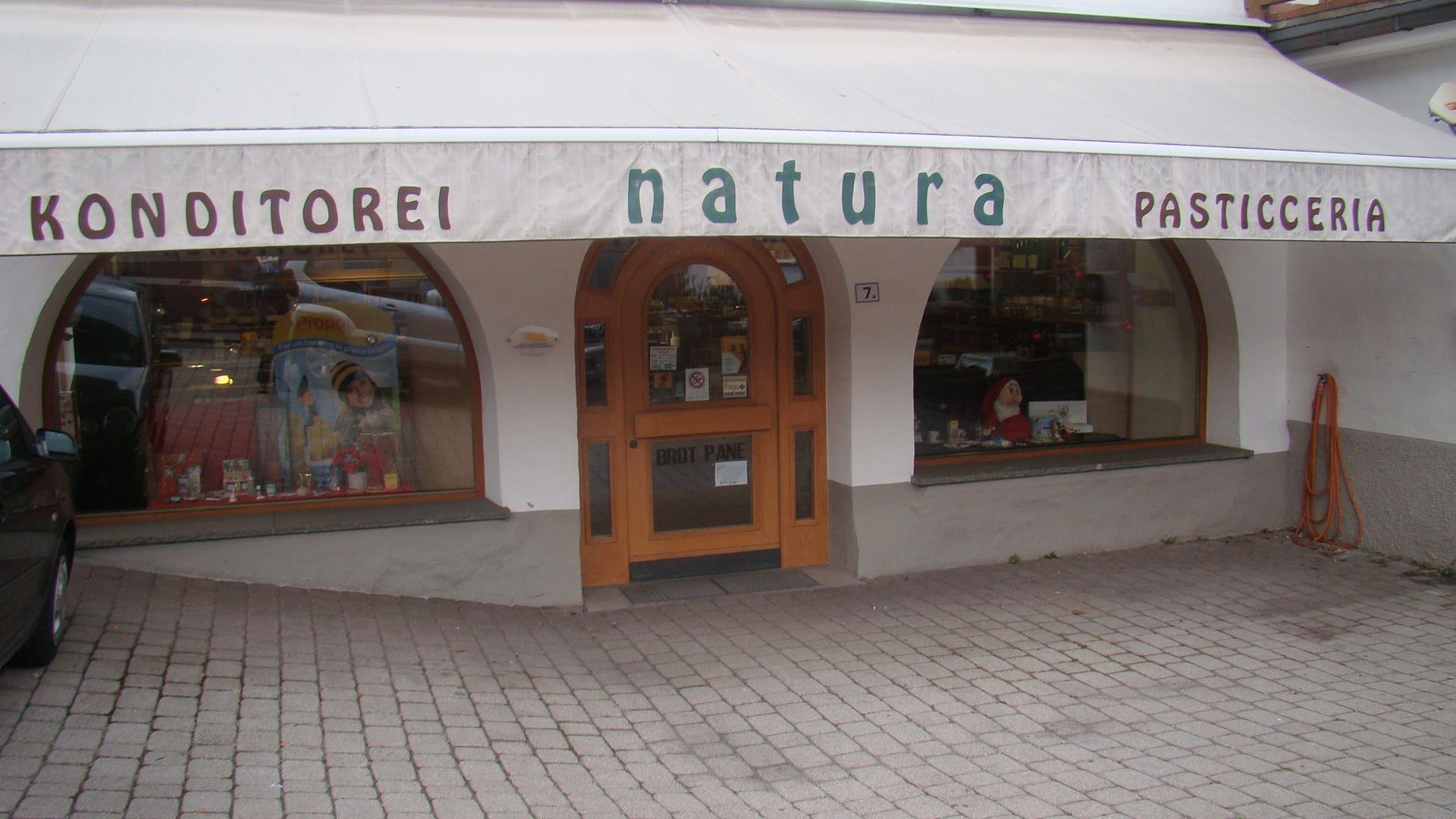 Natura Konditorei & Naturkostladen Kastelruth 1 suedtirol.info