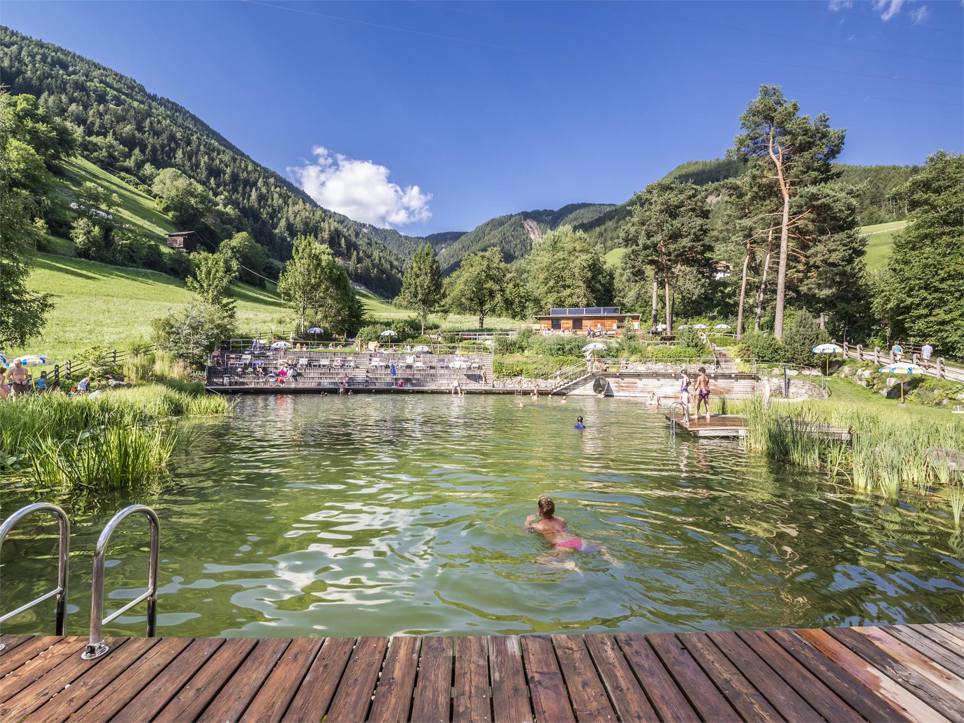 Lago balneabile di Luson Luson 2 suedtirol.info