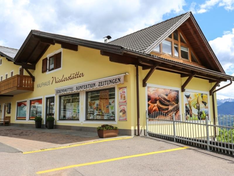 Niederstätter A. OHG d. Niederstätter - Einzelhandel Villanders 1 suedtirol.info