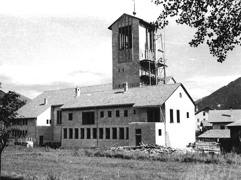 13 Pfarrkirche Maria Königin Prad am Stilfser Joch 1 suedtirol.info