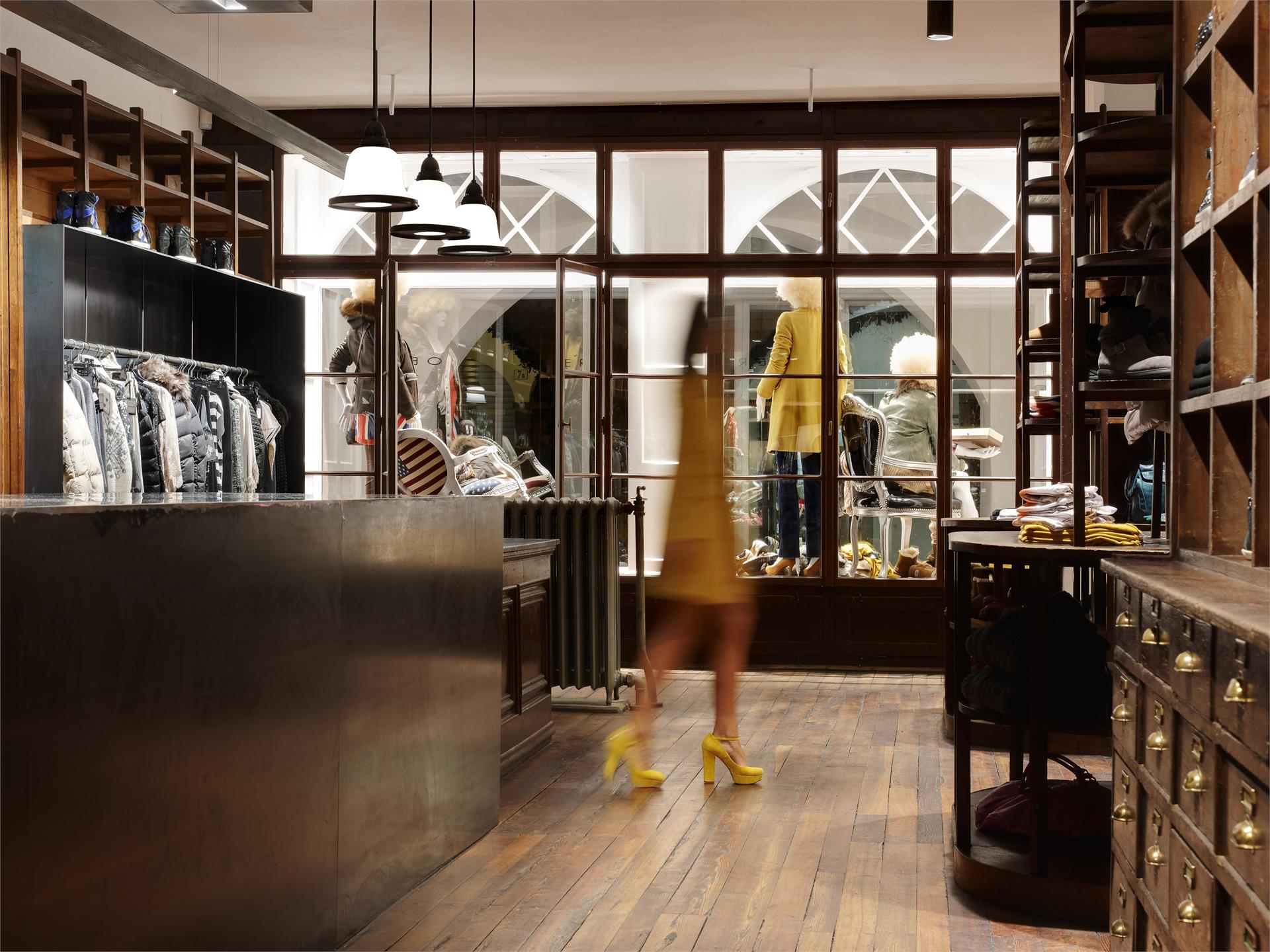 OEHLER Sophisticated Fashion Minds - Women Bressanone 1 suedtirol.info