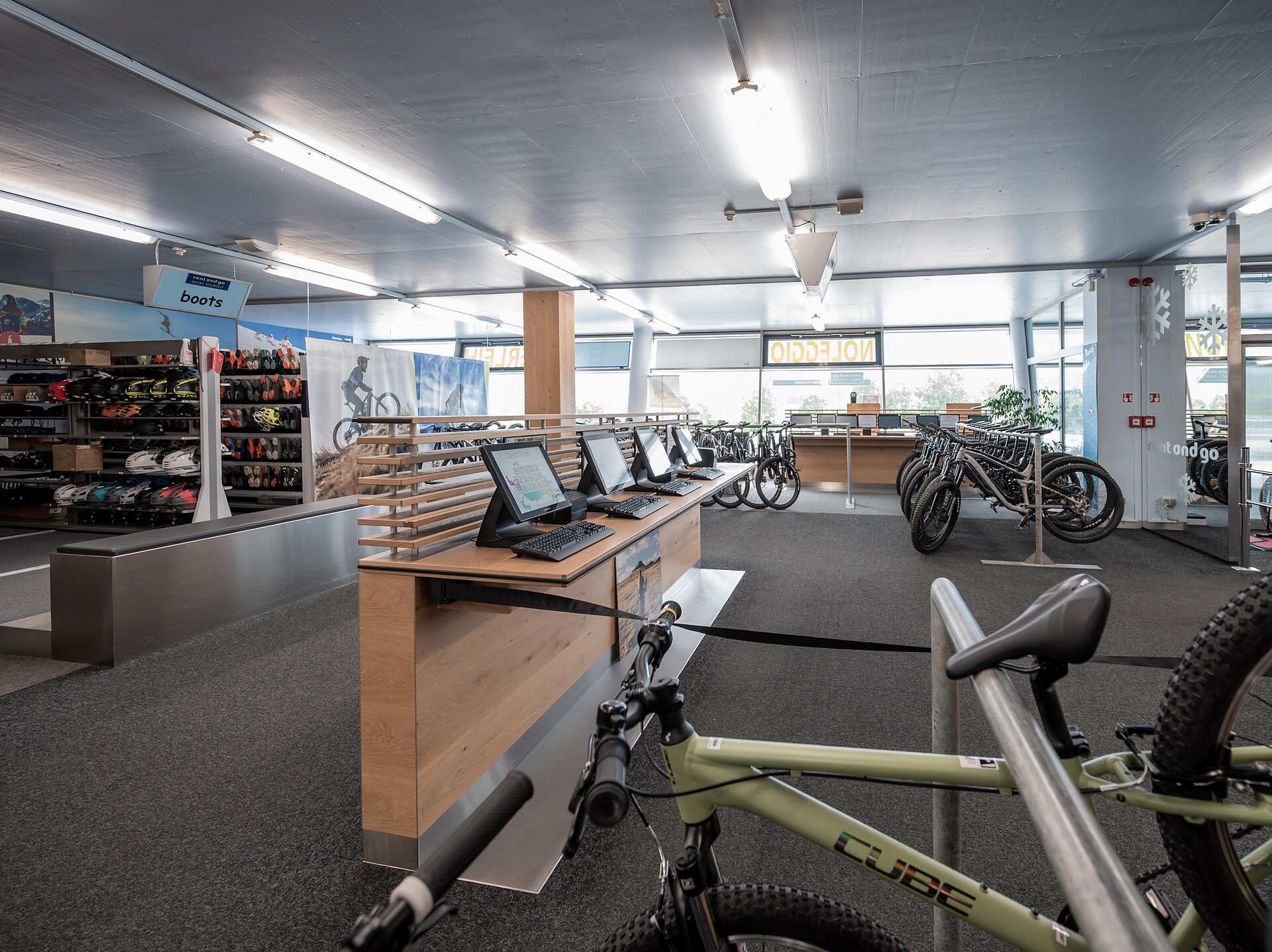 Outdoorcenter Kronplatz Freeride Bikeschool & Bike rental - Dolomites Region Kronplatz/Plan de Corones - #2 - suedtirol.info