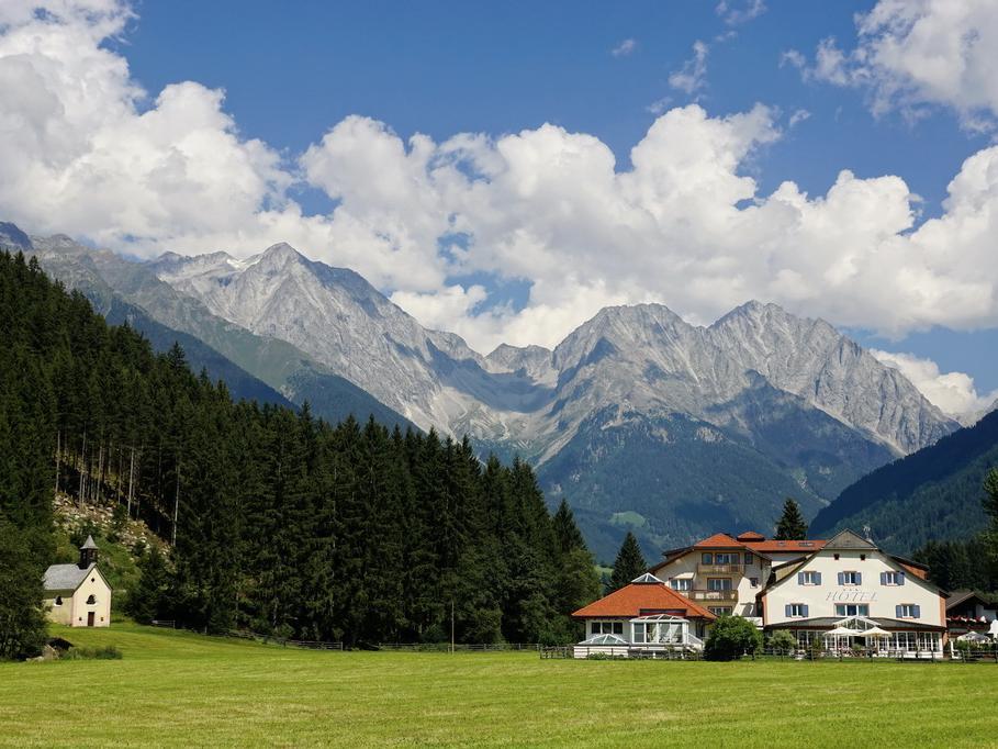 Chapel "Bade" - Antholz Niedertal Rasen-Antholz/Rasun Anterselva 2 suedtirol.info