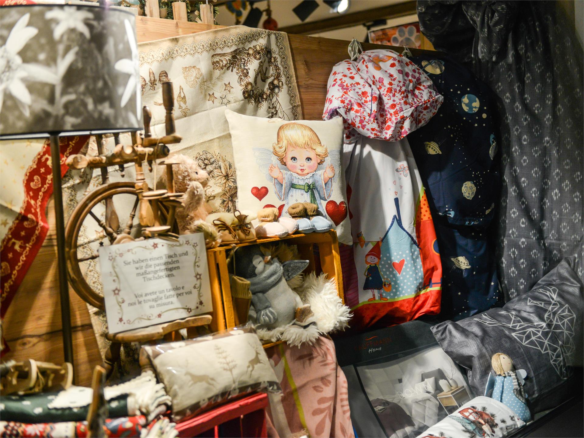 Pedevilla S. - Home & Textiles Olang 17 suedtirol.info