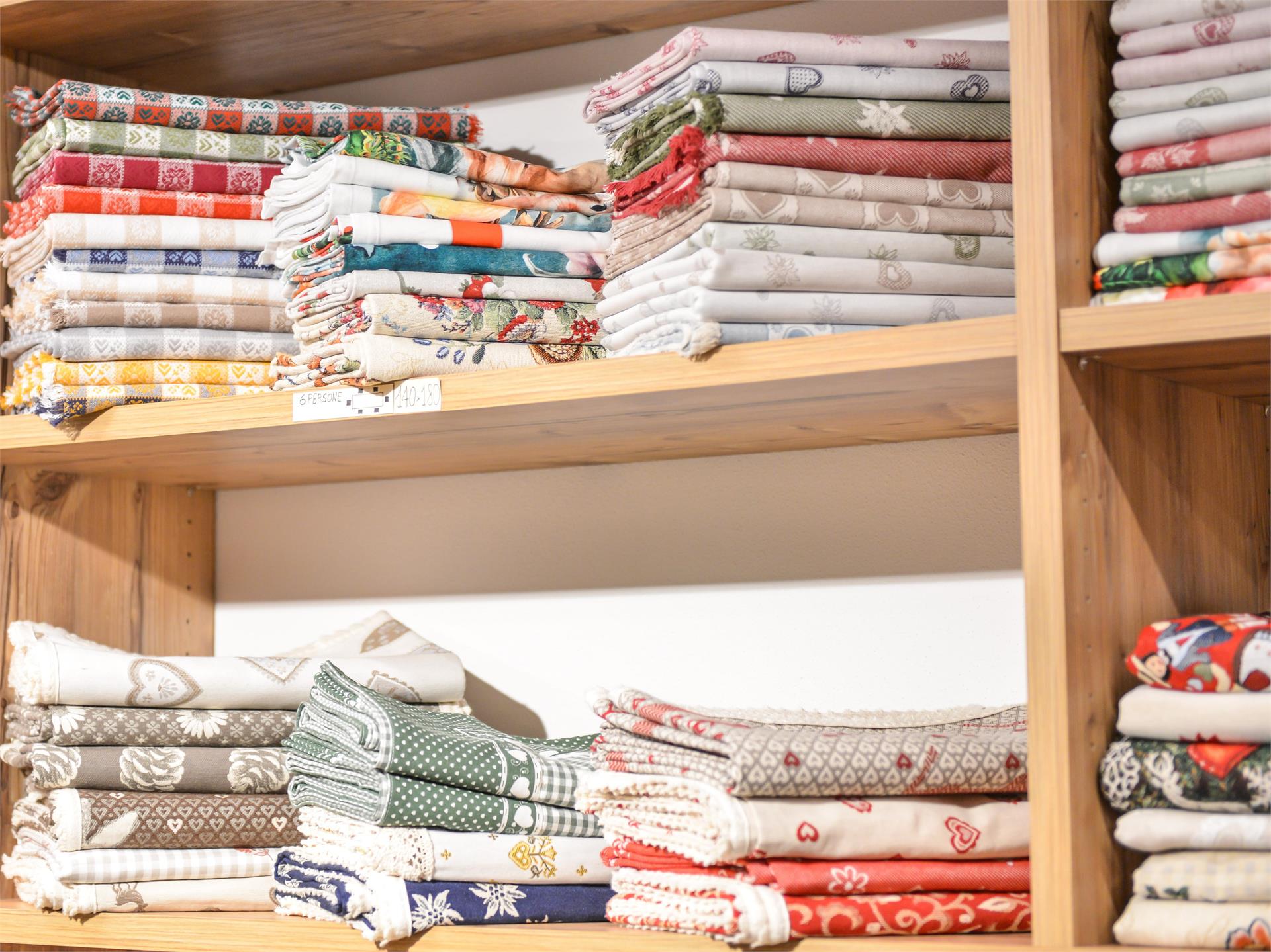 Pedevilla S. - Home & Textiles Olang 15 suedtirol.info