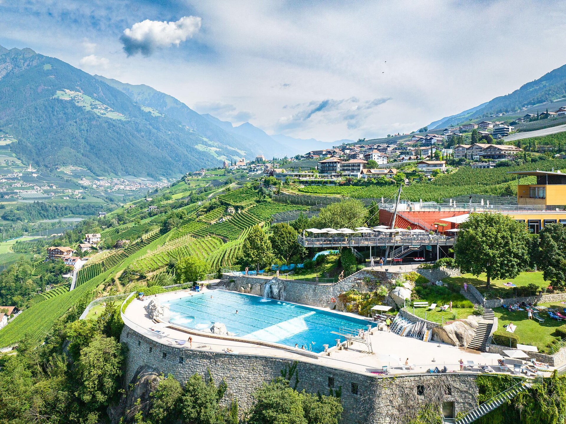 Piscina esterna panoramica Lido Scena