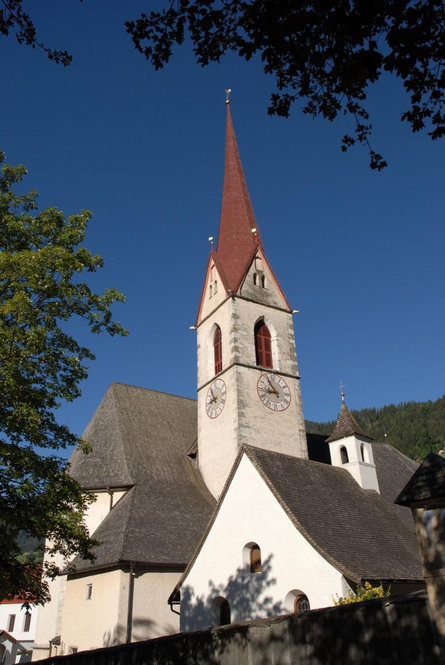 Pfarrkirche Zum Heiligen Leonhard in St. Leonhard St.Leonhard in Passeier 1 suedtirol.info