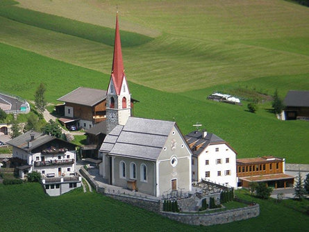 Pfarrkirche zur Hl. Agnes - Lappach Mühlwald 1 suedtirol.info